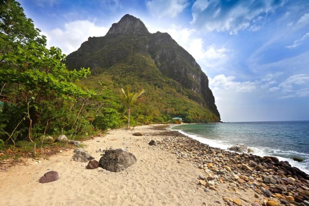 Authentic St, Lucian Experience At Prestigious 2-Bed Villa - Colibri Cottage Villa Soufriere Luaran gambar