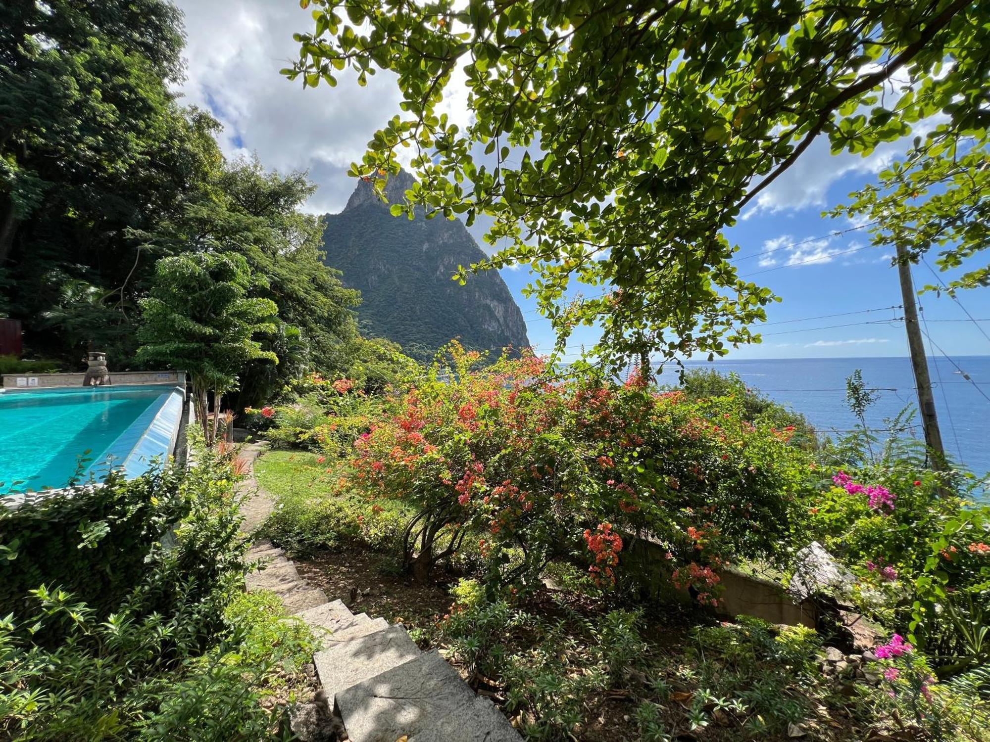 Authentic St, Lucian Experience At Prestigious 2-Bed Villa - Colibri Cottage Villa Soufriere Luaran gambar